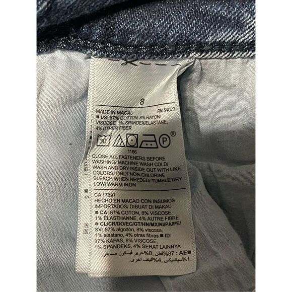 Old Navy Rockstar Super Skinny High Rise Jeans - Picture 7 of 7